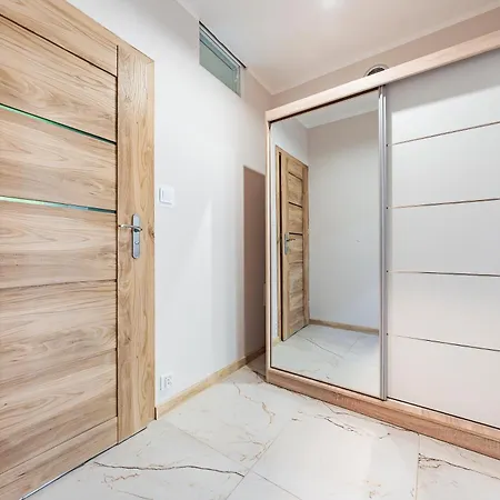 47 Z Parkingiem Apartamento *
